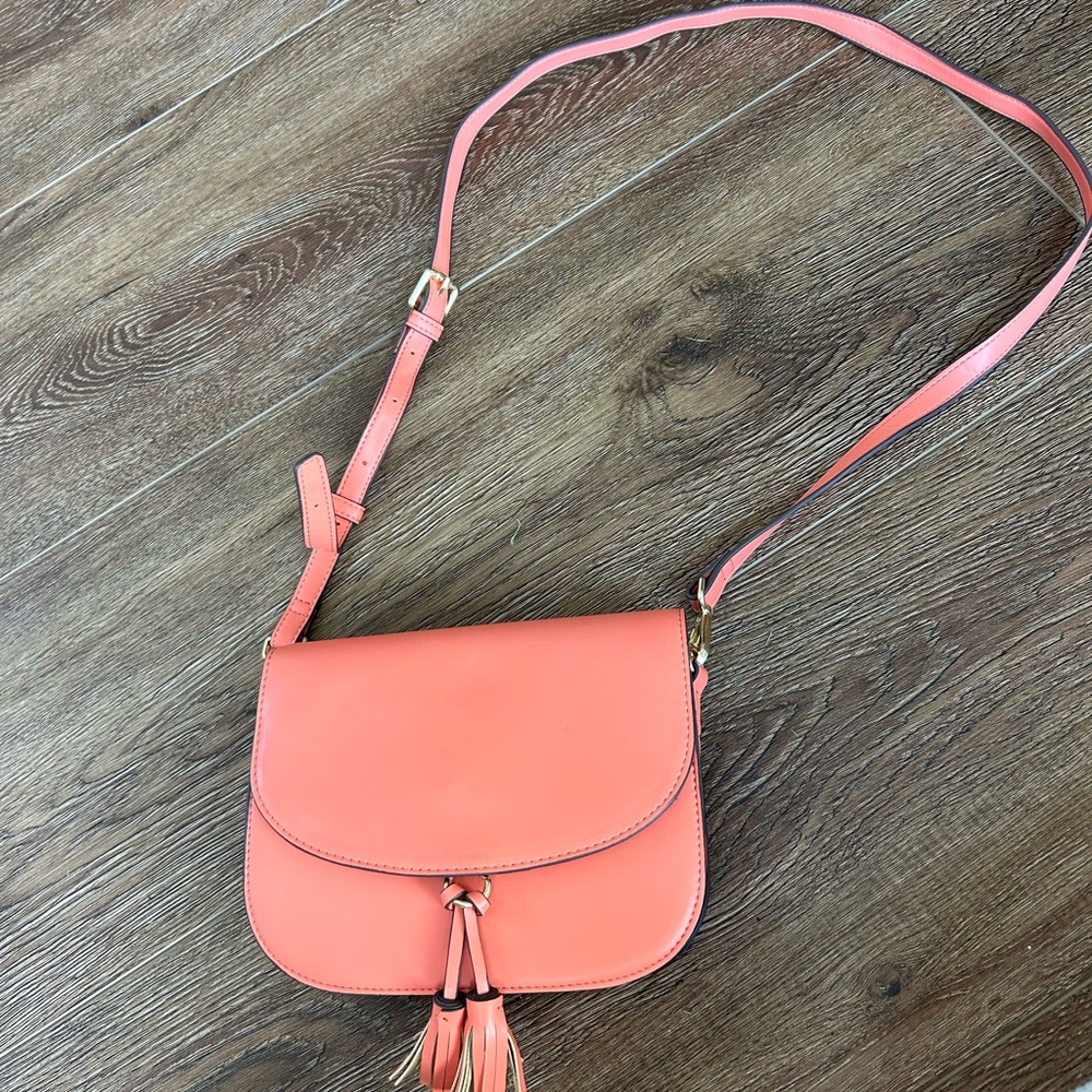 Landry Cross Body